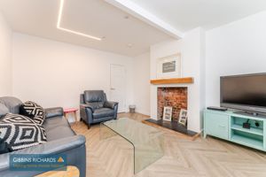 Sitting Room- click for photo gallery